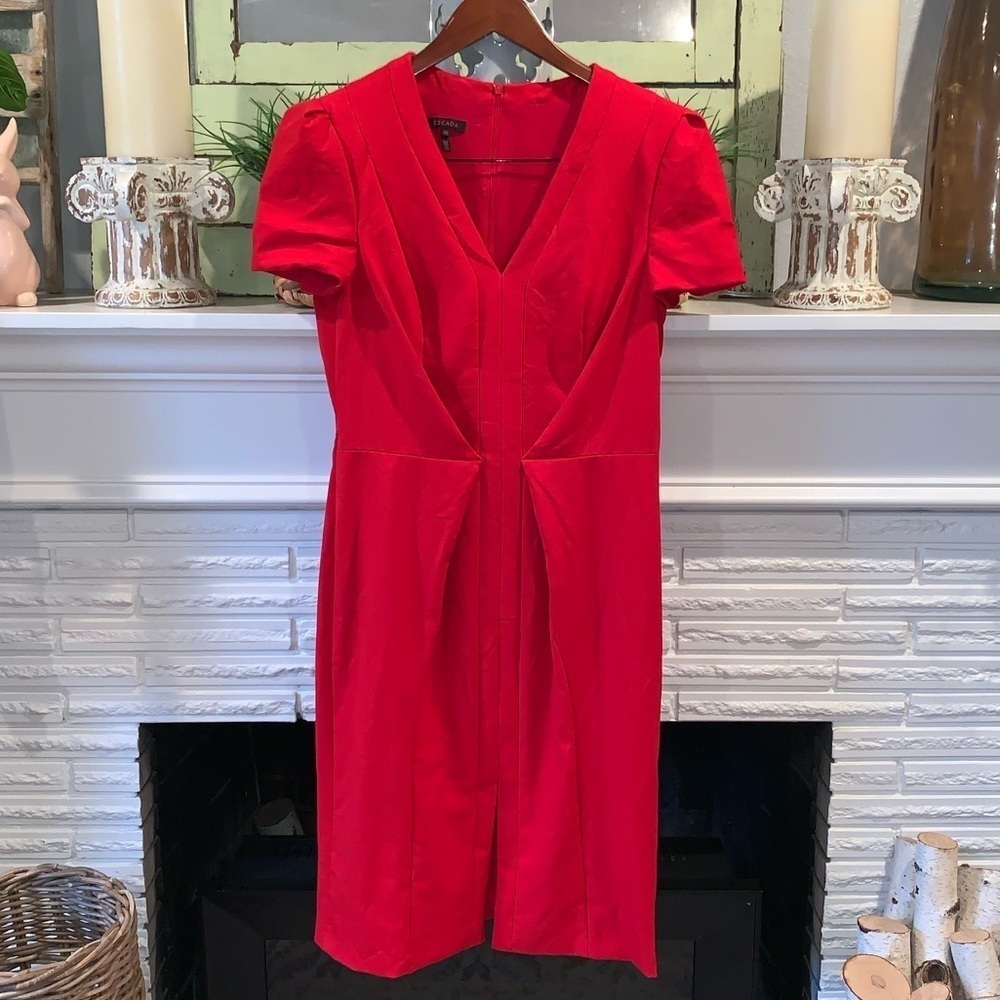 Escada V-Neck Red Wool Pleated Pin-Tuck Sheath Dress Formal Party Dressy Size38